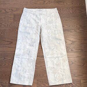 Hollister Cream Low-Rise Baggy Pants